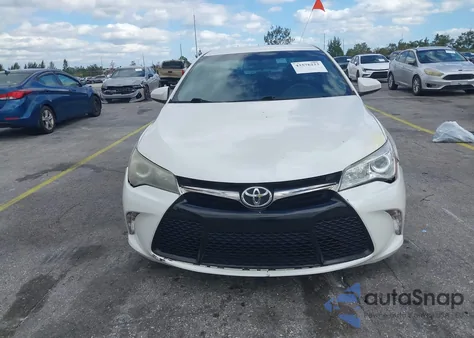 2017 Toyota Camry Se z USA, uszkodzony, nr VIN 4T1BF1FK6HU277502